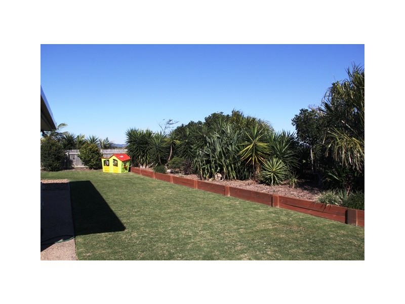 60 Amalfi Drive, Zilzie QLD 4710