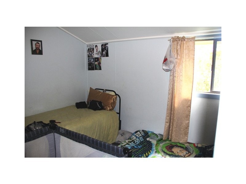 7 Cemetery Road, Cawarral QLD 4702