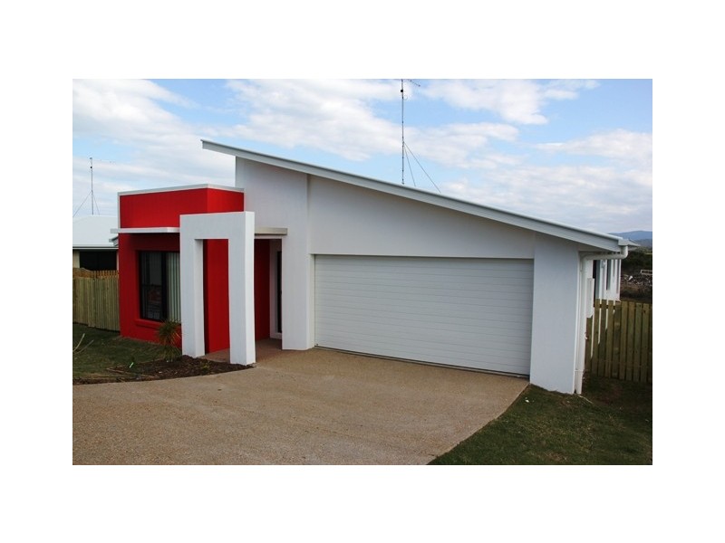 52 Falcon Crest, Zilzie QLD 4710