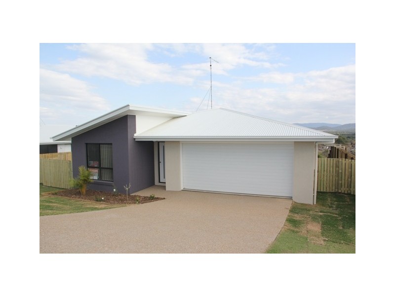 54 Falcon Crest, Zilzie QLD 4710