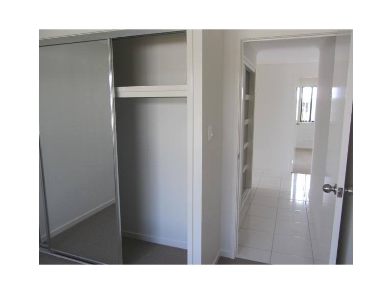 54 Falcon Crest, Zilzie QLD 4710