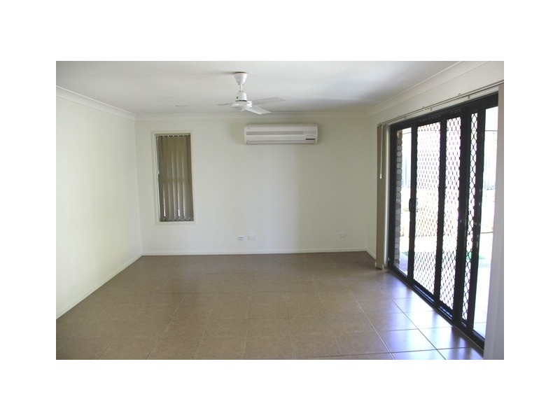 16 Triton Close, Zilzie QLD 4710