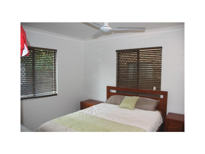 4 Evelyn Street, Zilzie QLD 4710