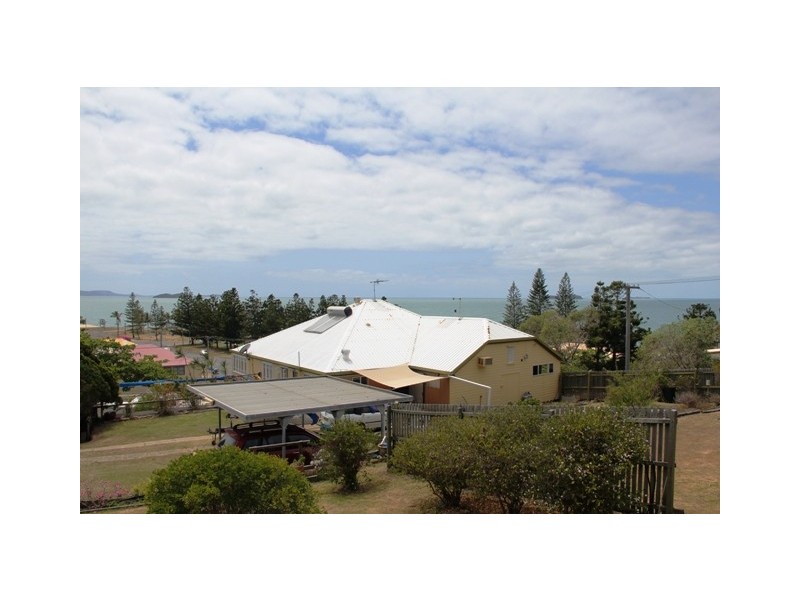 2 Archer Street, Emu Park QLD 4710