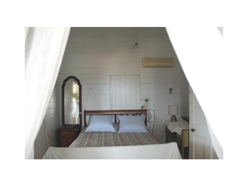 2 Archer Street, Emu Park QLD 4710