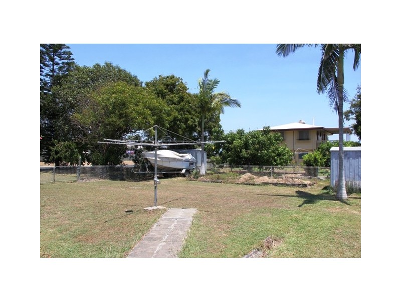 33 Pacific Street, Zilzie QLD 4710