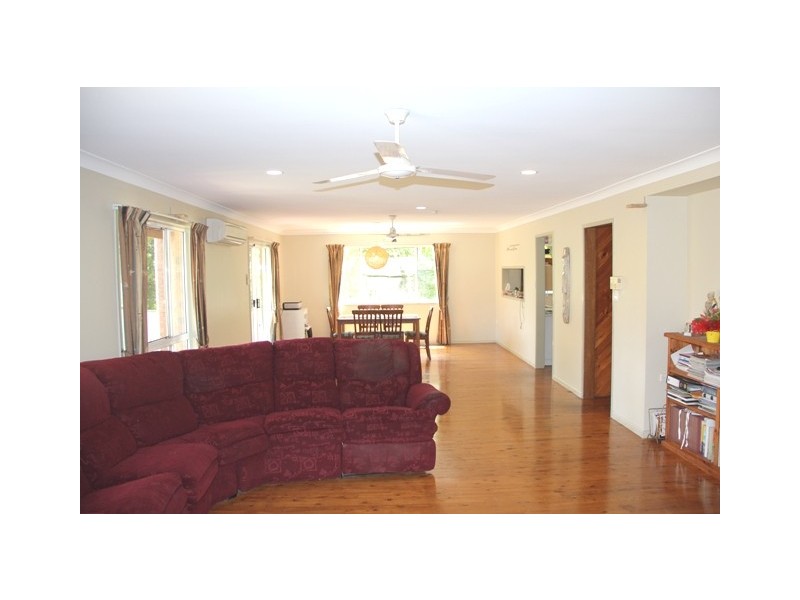 13 Oak Street, Emu Park QLD 4710