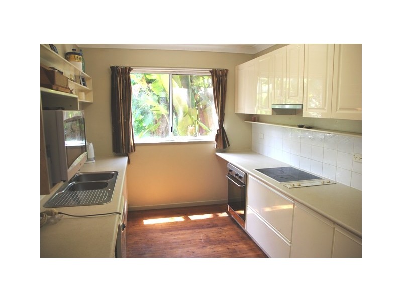 13 Oak Street, Emu Park QLD 4710