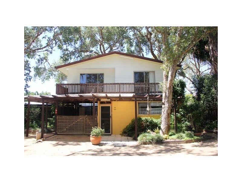 1003 Scenic Highway, Kinka Beach QLD 4703