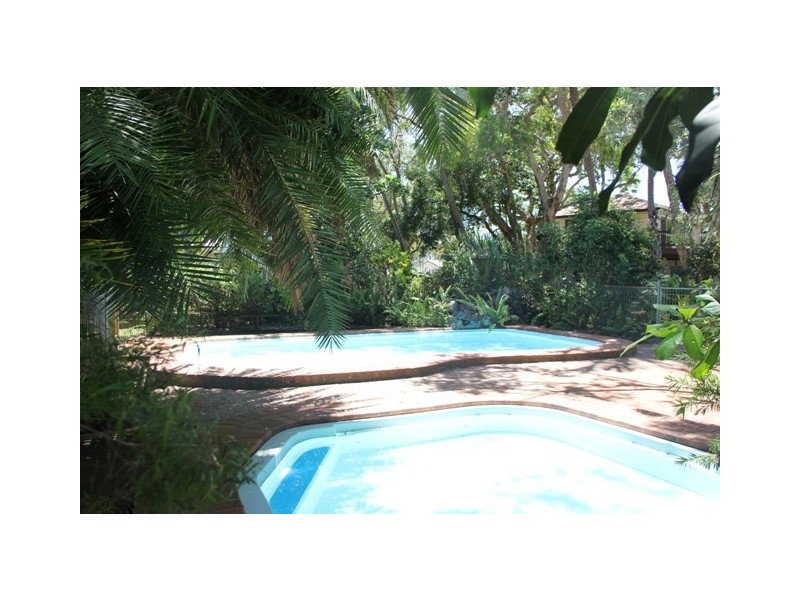 1003 Scenic Highway, Kinka Beach QLD 4703