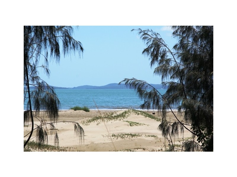 1003 Scenic Highway, Kinka Beach QLD 4703
