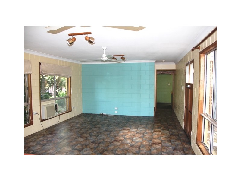 1003 Scenic Highway, Kinka Beach QLD 4703