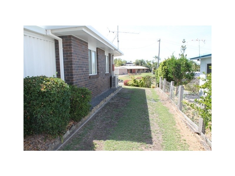 31 Nicholson Street, Emu Park QLD 4710