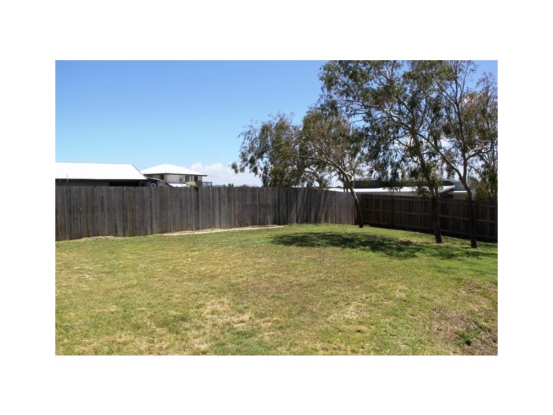 3 Eagle Place, Zilzie QLD 4710