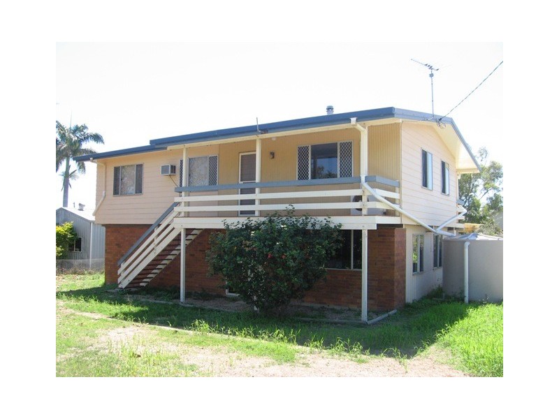 37 Wood Street, Emu Park QLD 4710