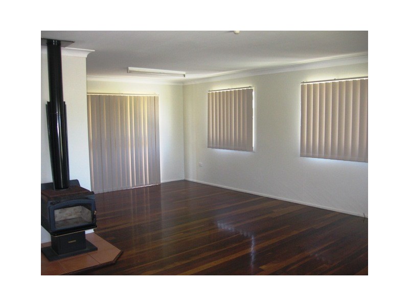 37 Wood Street, Emu Park QLD 4710