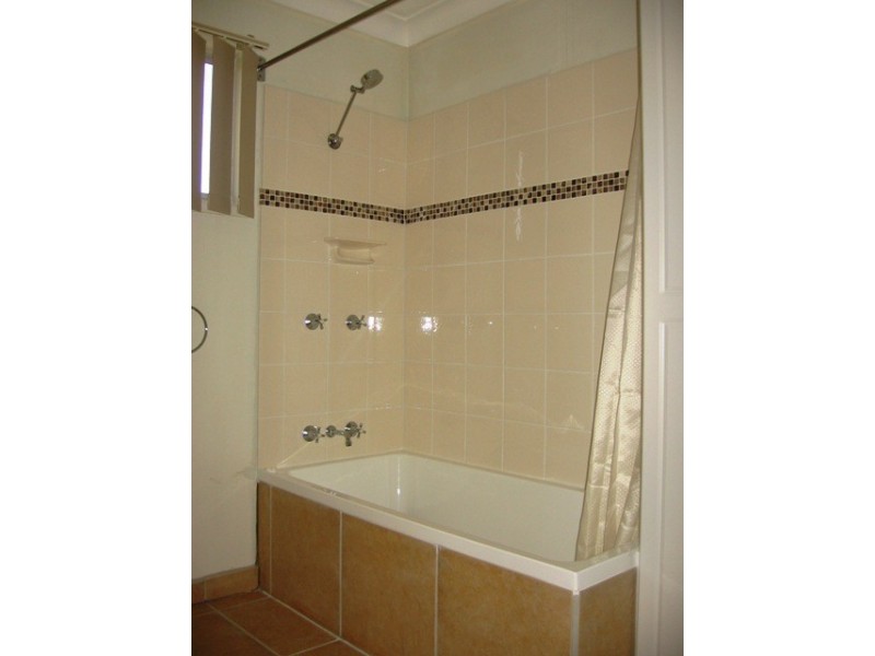 37 Wood Street, Emu Park QLD 4710