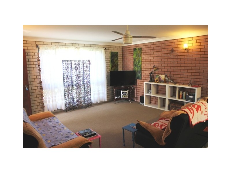 2 Anthea Street, Kinka Beach QLD 4703