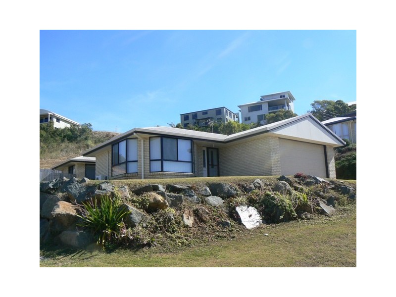 19 Discovery Crescent, Rosslyn QLD 4703