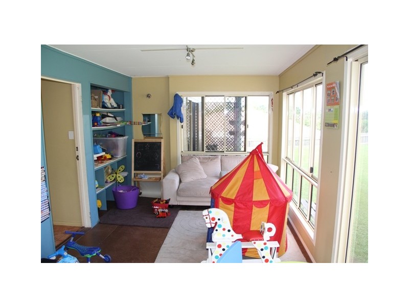 44 Bright Street, Emu Park QLD 4710