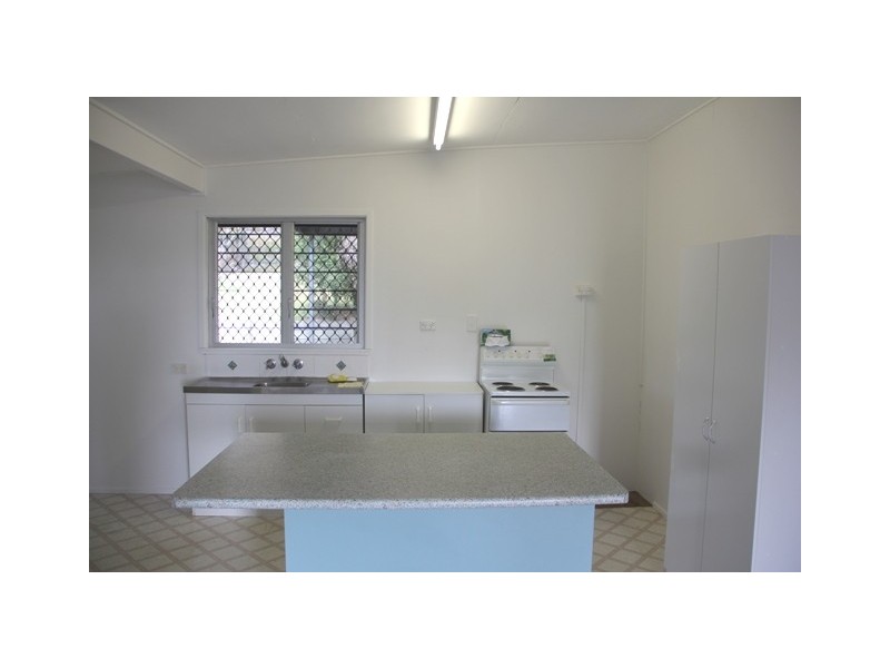 20 Archer Street, Emu Park QLD 4710