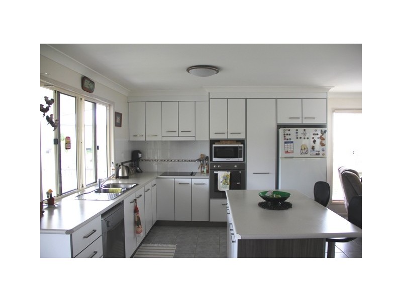 55 Larnach Street, Zilzie QLD 4710