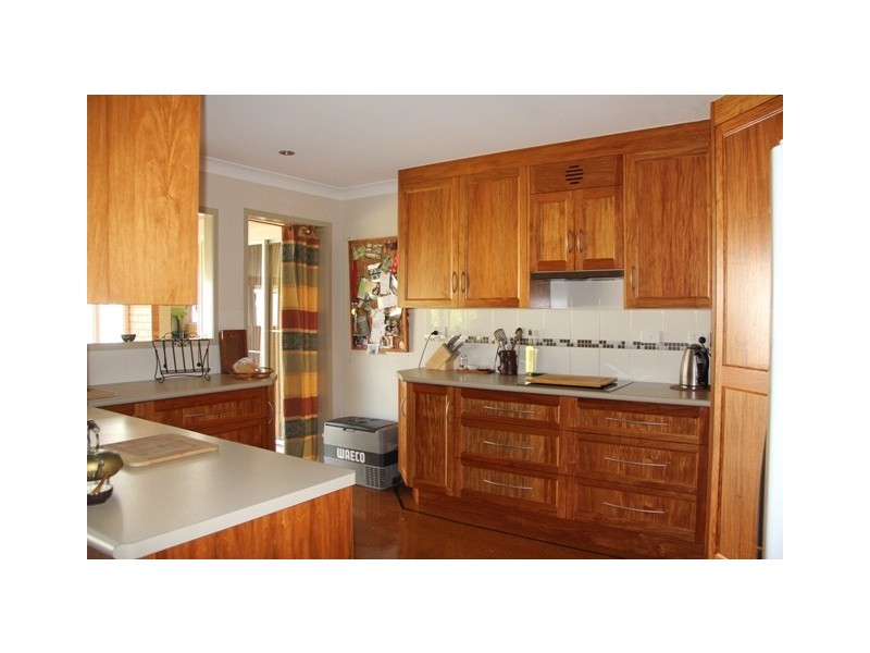 28 Thomas Street, Emu Park QLD 4710