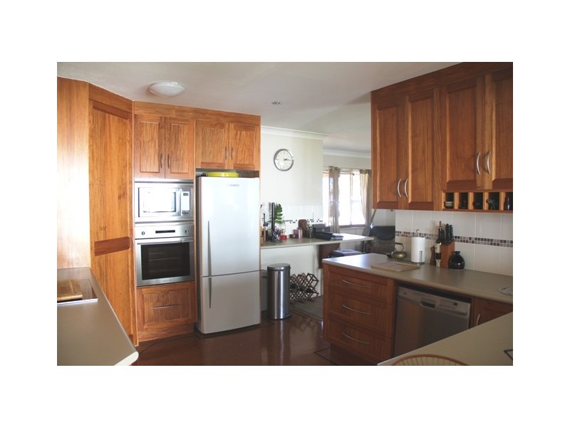 28 Thomas Street, Emu Park QLD 4710