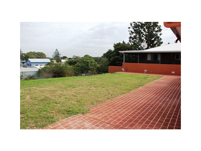 18 Schofield Parade, Keppel Sands QLD 4702