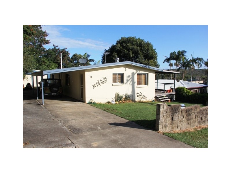 18 Vernon Street, Emu Park QLD 4710