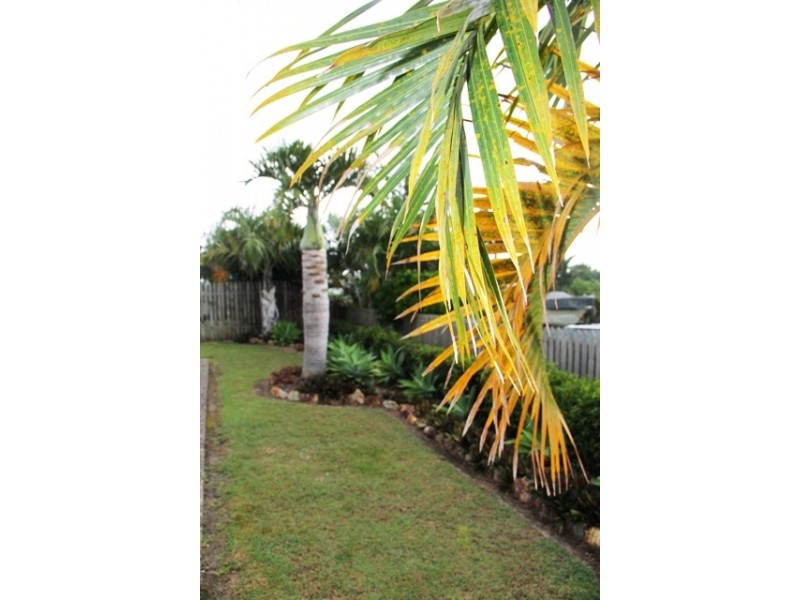 2/28 Larnach Street, Zilzie QLD 4710