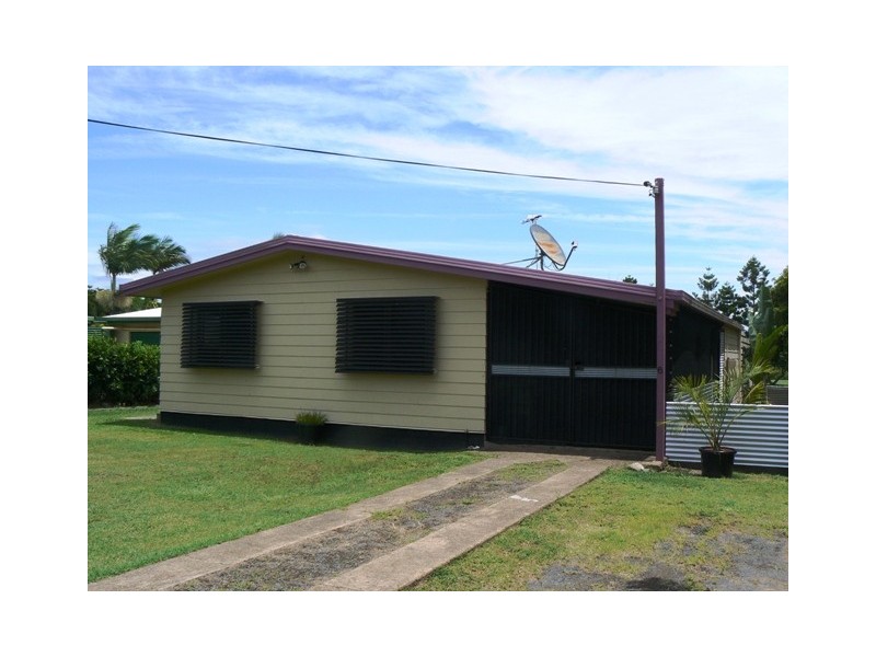 6 Arthur Street, Emu Park QLD 4710