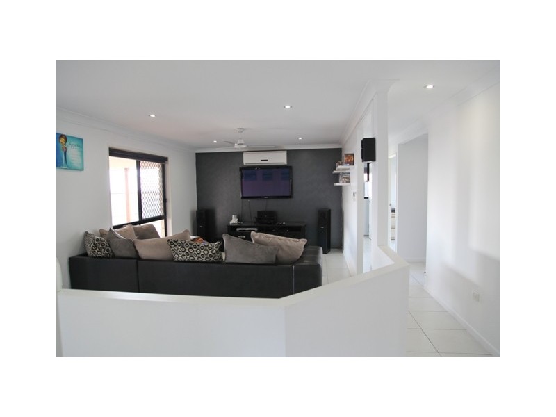 6 Wheeler Avenue, Gracemere QLD 4702