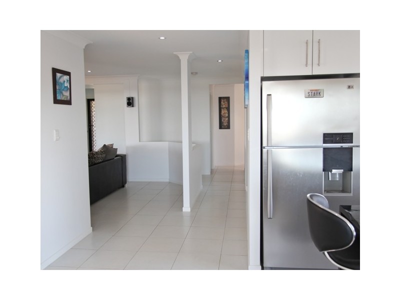 6 Wheeler Avenue, Gracemere QLD 4702