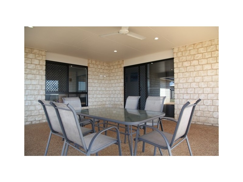 6 Wheeler Avenue, Gracemere QLD 4702