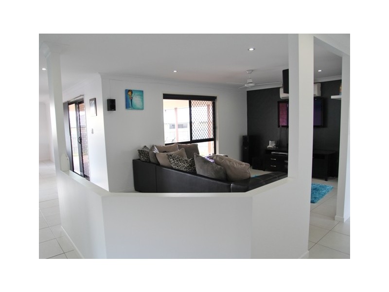 6 Wheeler Avenue, Gracemere QLD 4702