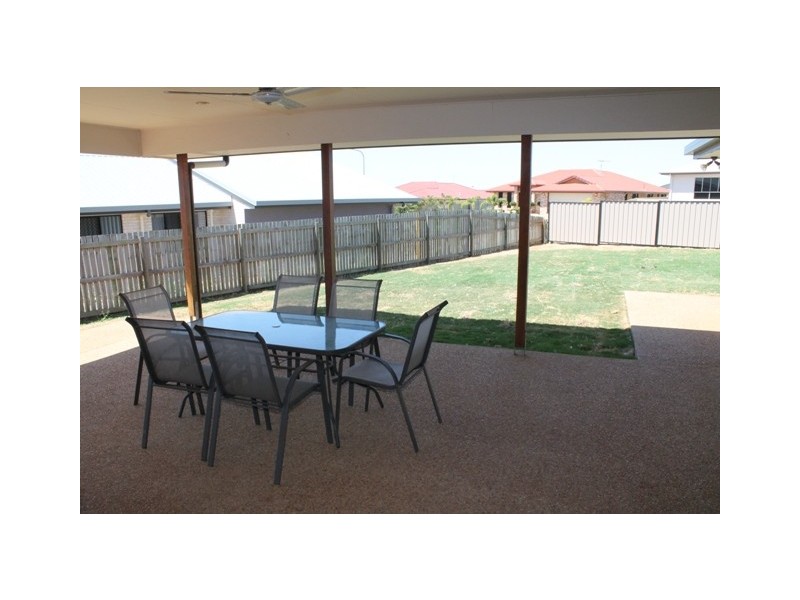 6 Wheeler Avenue, Gracemere QLD 4702