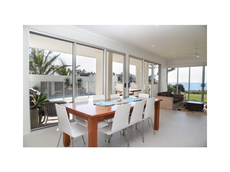 1/2 Richard Street, Emu Park QLD 4710