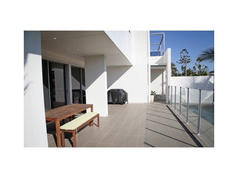 1/2 Richard Street, Emu Park QLD 4710