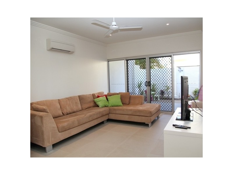 1/2 Richard Street, Emu Park QLD 4710