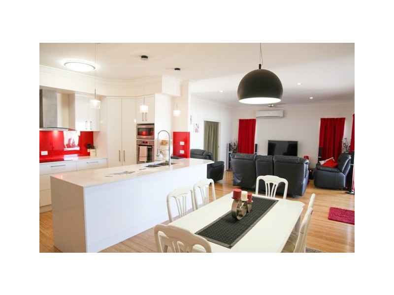 21 Amalfi Drive, Zilzie QLD 4710