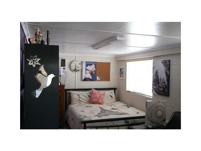 94 Davis Street, The Range QLD 4700