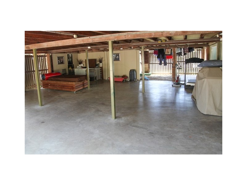 94 Davis Street, The Range QLD 4700