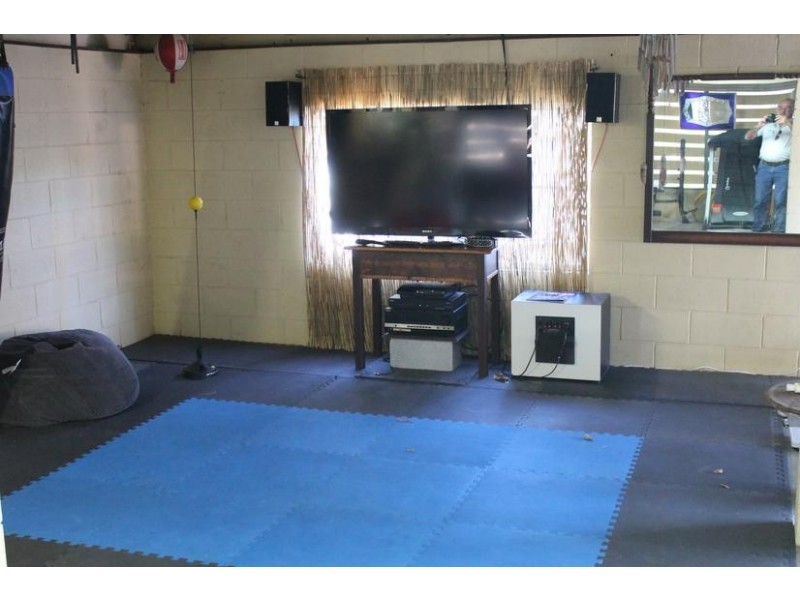 5 Pybus Street, Emu Park QLD 4710