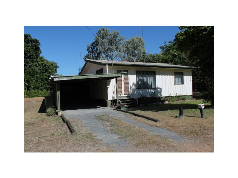 997 Scenic Highway, Kinka Beach QLD 4703