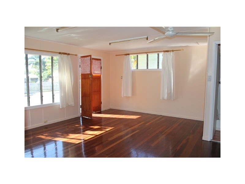 997 Scenic Highway, Kinka Beach QLD 4703