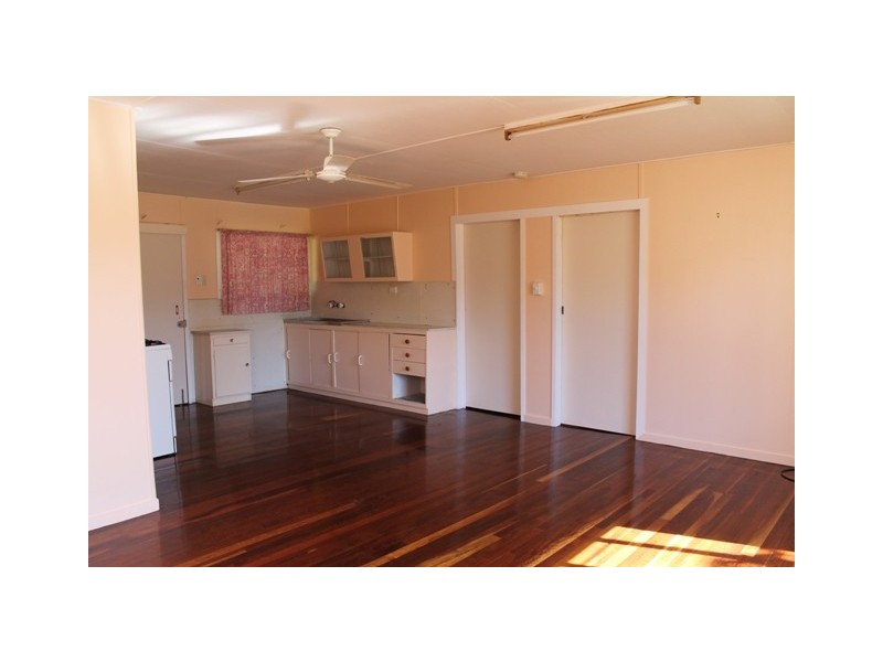 997 Scenic Highway, Kinka Beach QLD 4703