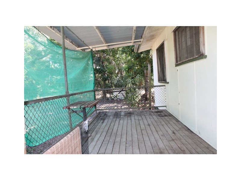 997 Scenic Highway, Kinka Beach QLD 4703