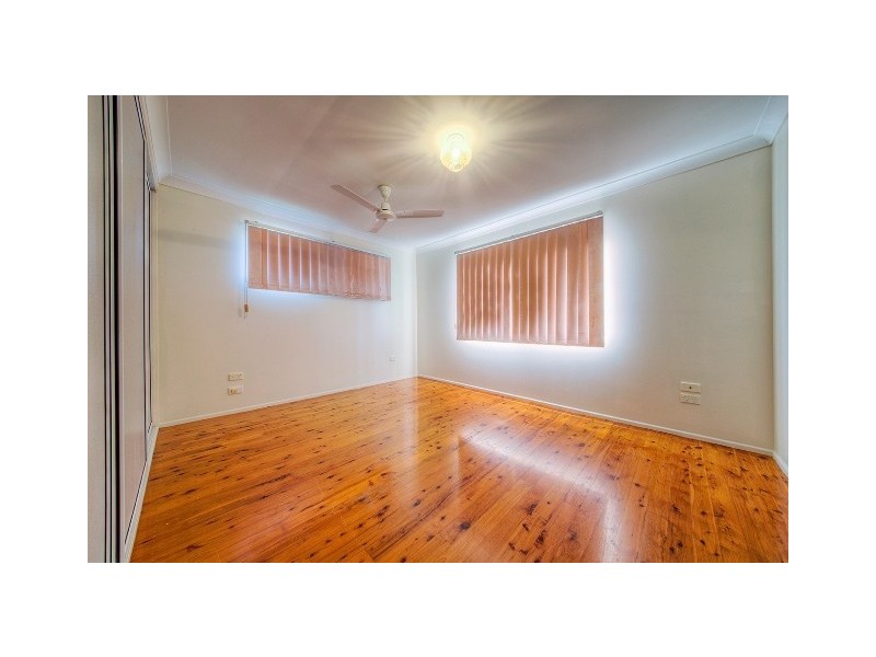 3 Giorgi Close, Keppel Sands QLD 4702