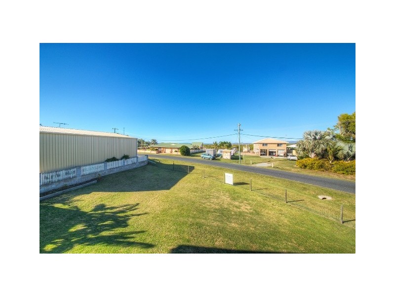 3 Giorgi Close, Keppel Sands QLD 4702